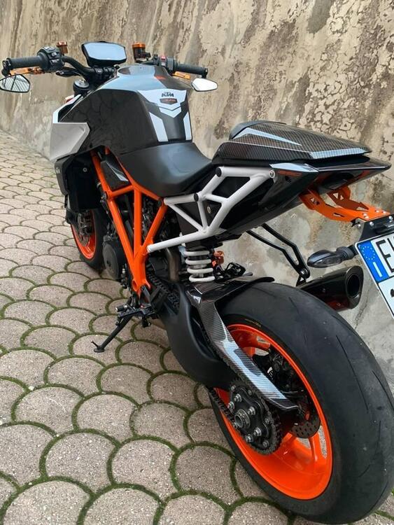 KTM 1290 Super Duke R ABS (2017 - 18) (2)