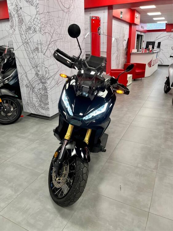 Honda X-ADV 750 DCT (2021 - 24) (4)