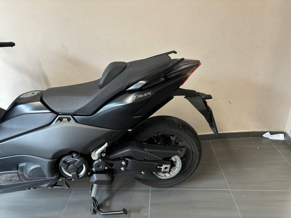 Yamaha T-Max 560 (2022 - 24) (3)