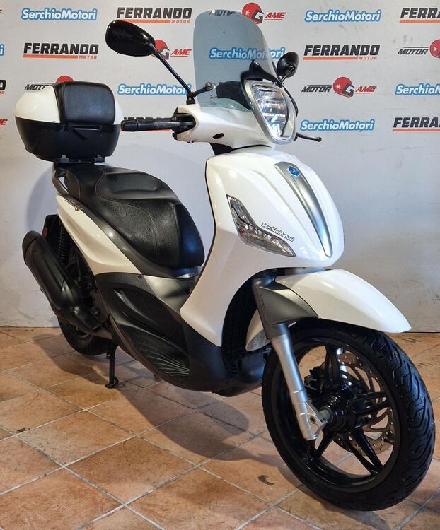 Piaggio Beverly 350 SportTouring ie ABS (2011 - 17) (3)