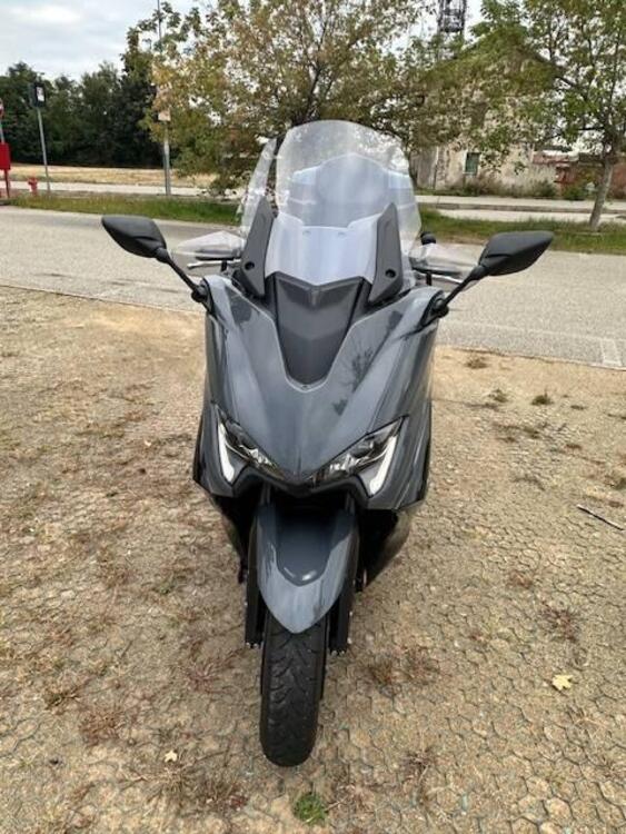 Yamaha T-Max 560 Tech Max (2021) (3)