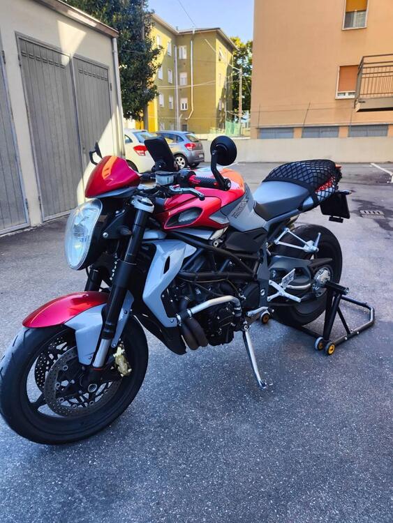 MV Agusta Brutale 920 (2011 - 12) (2)