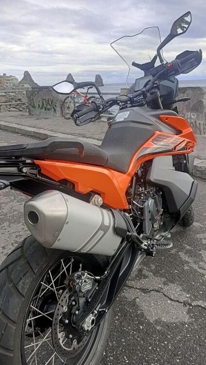 KTM 890 Adventure L (2022) (2)