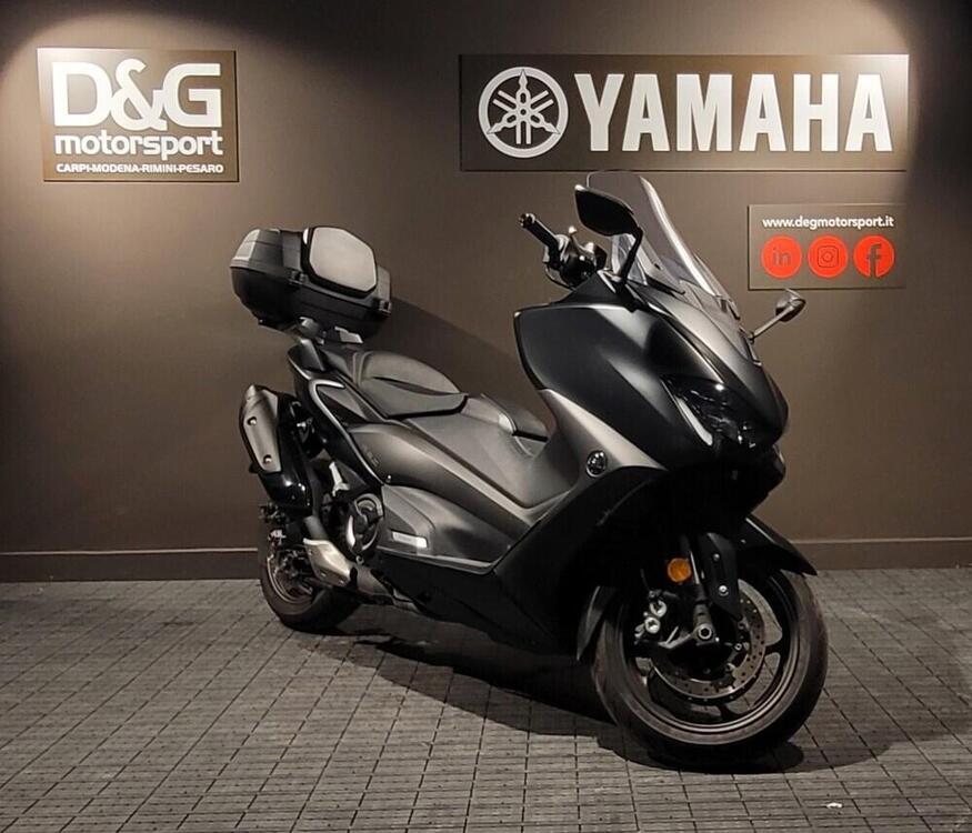 Yamaha T-Max 560 (2022 - 24) (4)