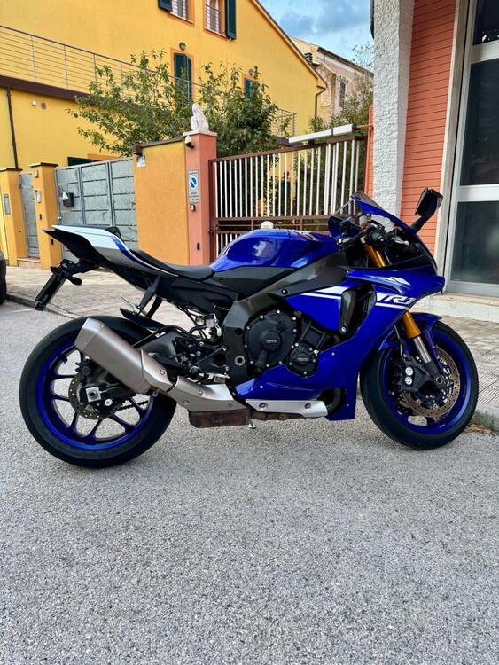 Yamaha YZF R1 (2017 - 19) (5)