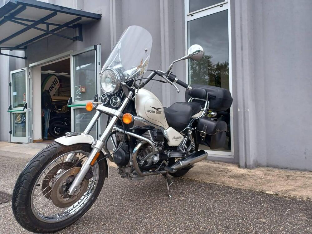 Moto Guzzi Nevada 750 Club (1998 - 01)