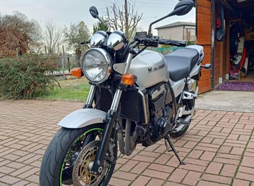 Kawasaki ZRX 1100 (1998 - 00) (4)