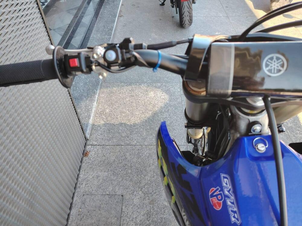 Yamaha YZ 450 F (2022) (4)