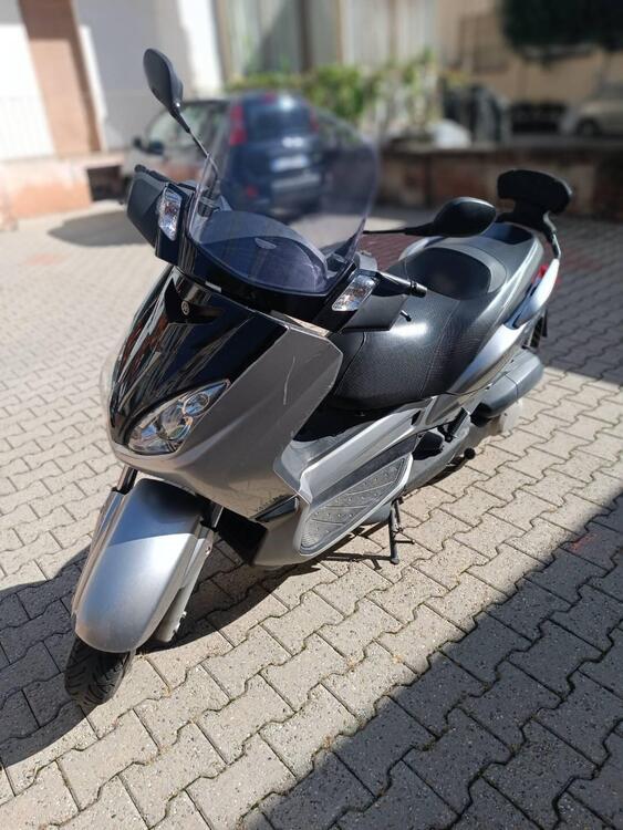 Yamaha X-Max 250 (2005 - 07) (5)