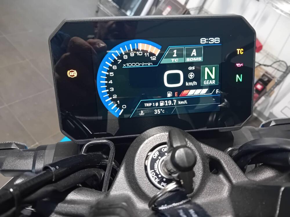 Suzuki GSX-8S (2023 - 24) (5)