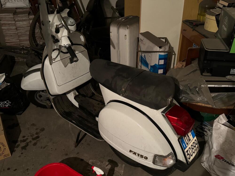 Piaggio Vespa 150 PX (1980 - 00) (3)