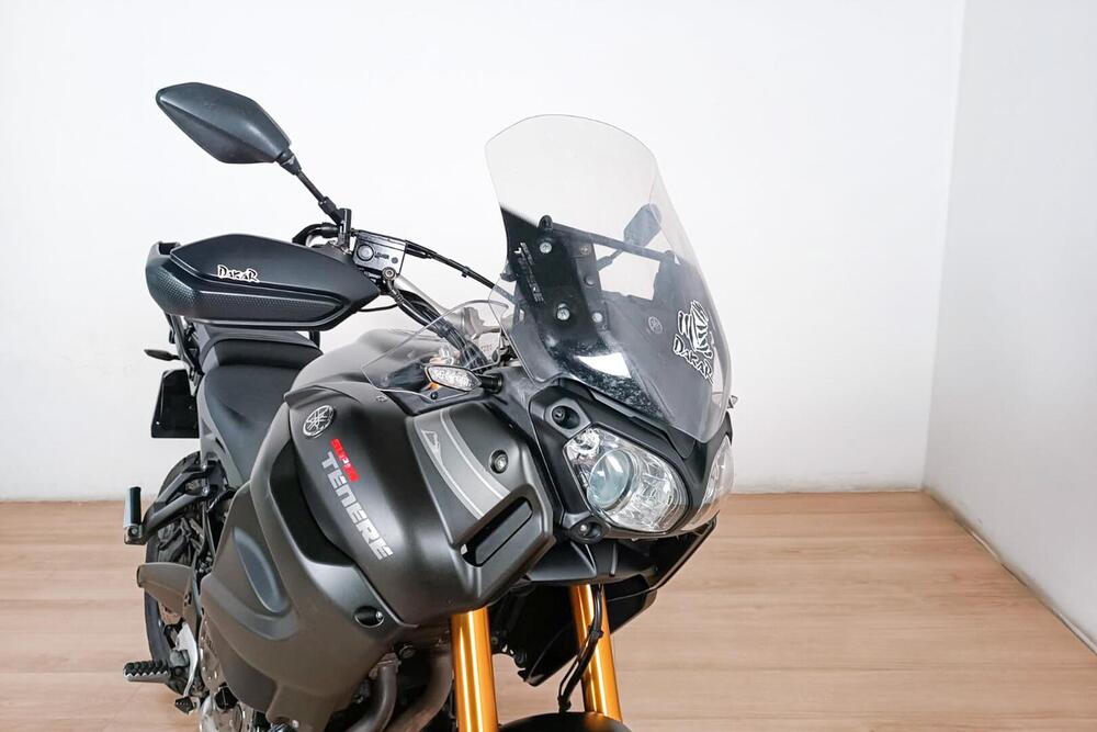 Yamaha XT1200Z Super Ténéré First Edition (2010 - 11) (5)