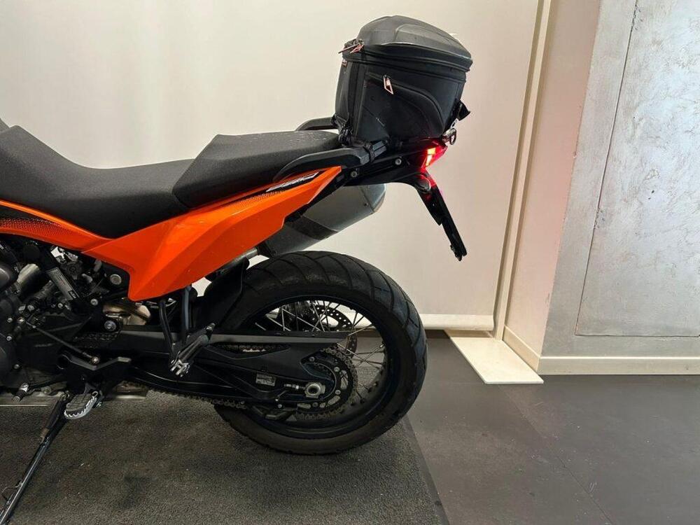 KTM 890 Adventure (2021) (3)