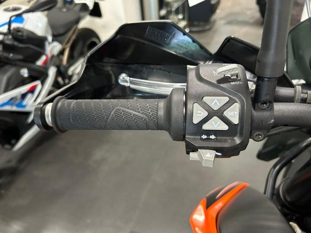 KTM 890 Adventure (2021) (4)