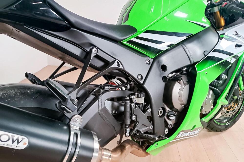 Kawasaki Ninja 1000 ZX-10R (2004 - 05) (4)