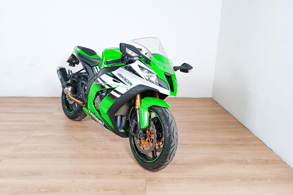 Kawasaki Ninja 1000 ZX-10R (2004 - 05) (2)