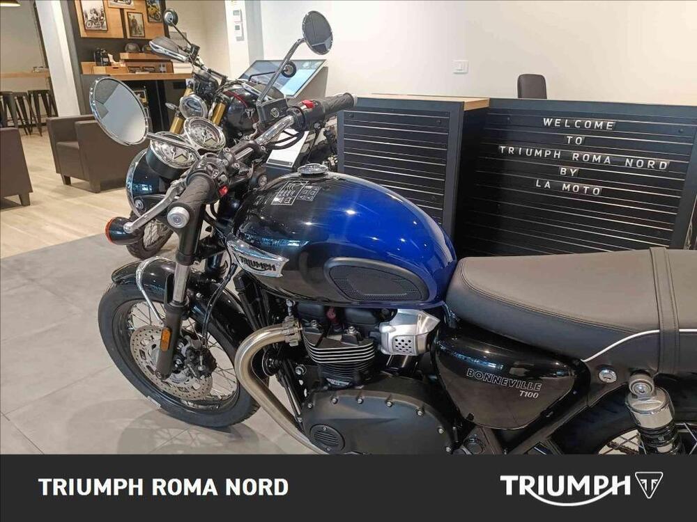 Triumph Bonneville T100 Stealth Edition (2024) (5)