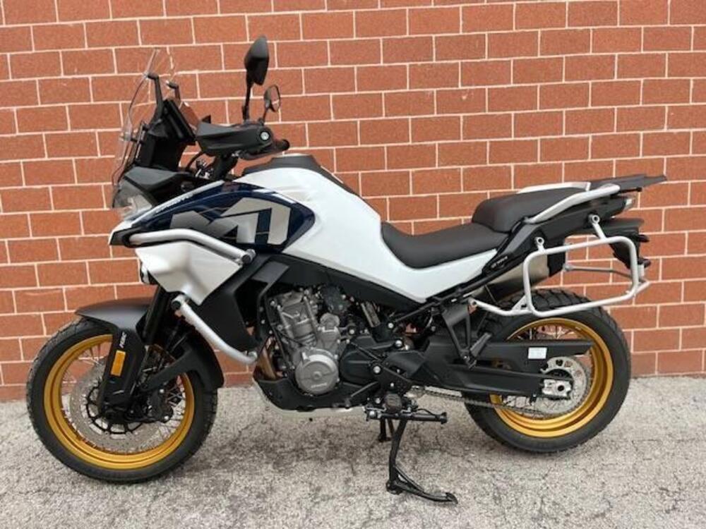 CFMOTO 800MT Explorer (2023 - 24) (2)