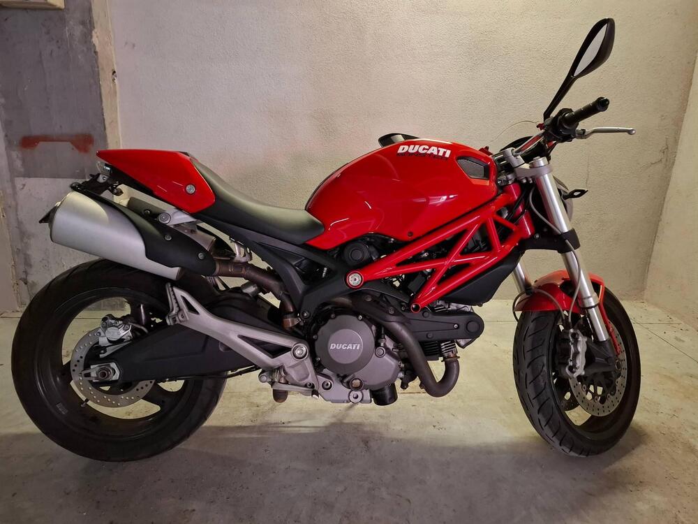 Ducati Monster 696 ABS (2009 - 14) (4)