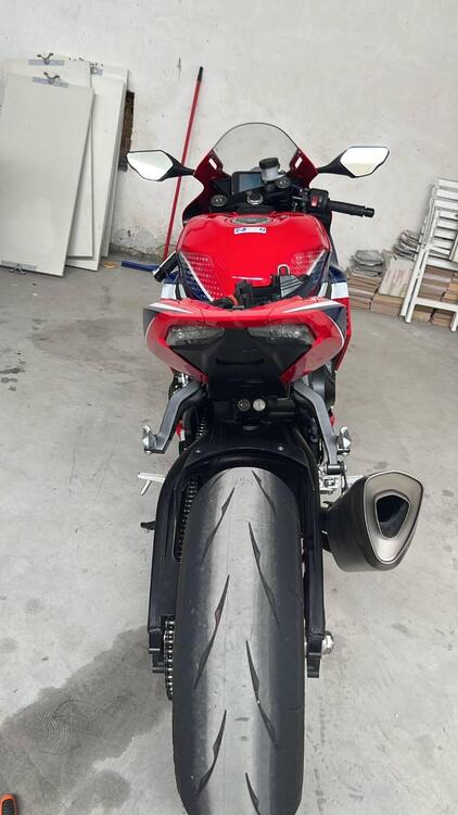 Honda CBR 1000 RR-R Fireblade (2020 - 21)