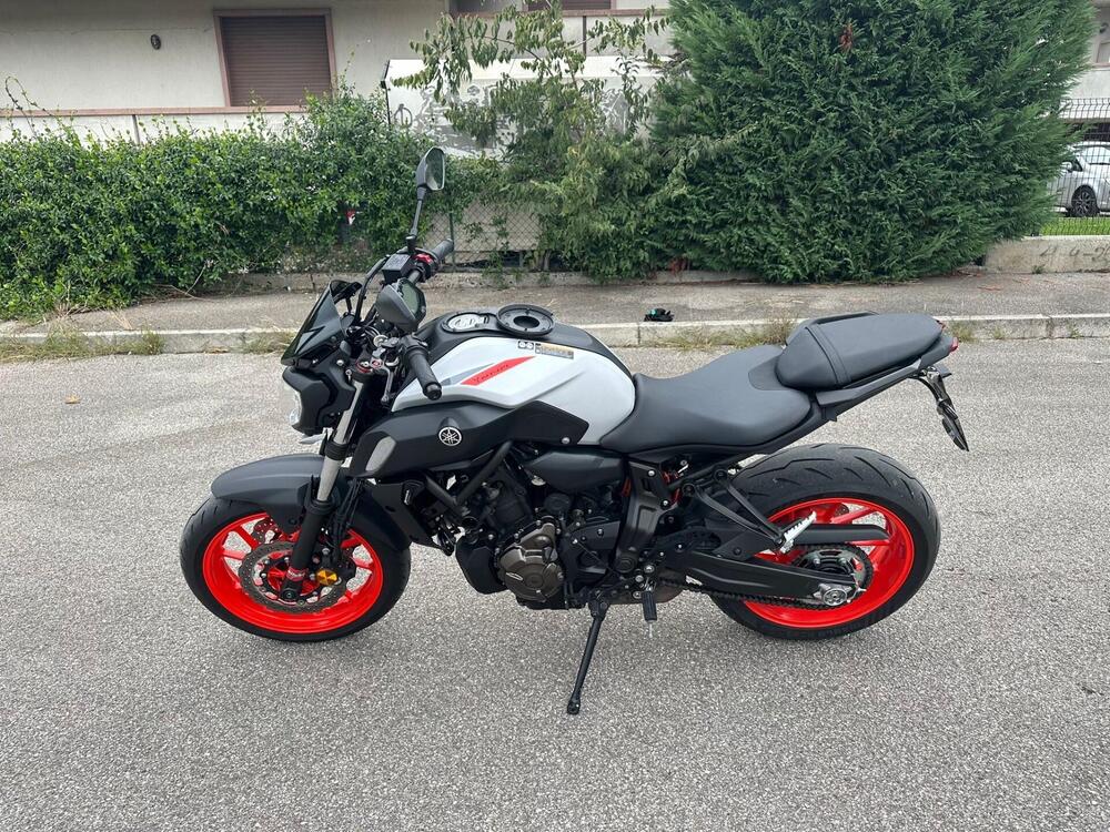 Yamaha MT-07 (2018 - 20) (2)