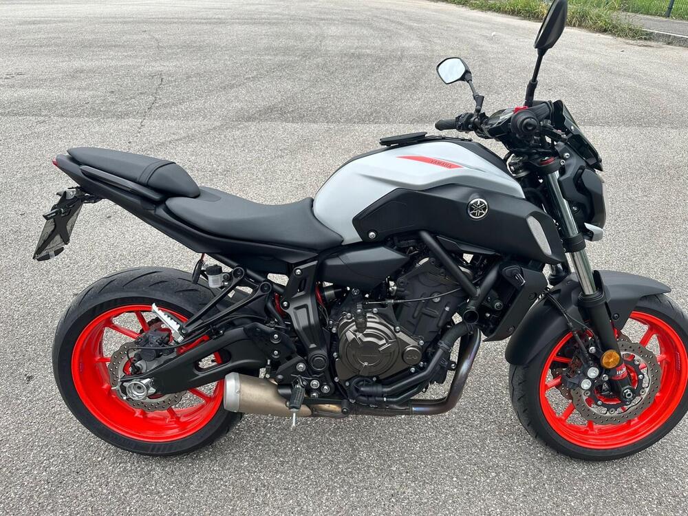 Yamaha MT-07 (2018 - 20) (4)