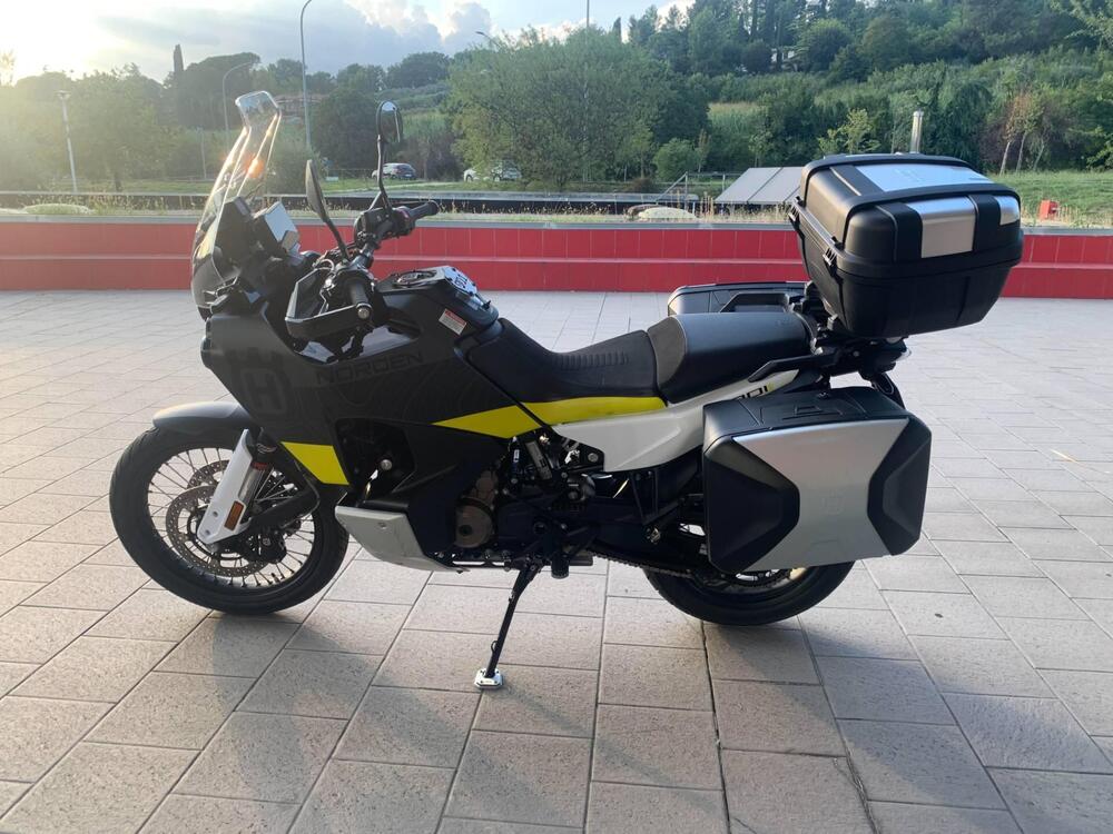 Husqvarna Norden 901 (2022 - 24) (3)