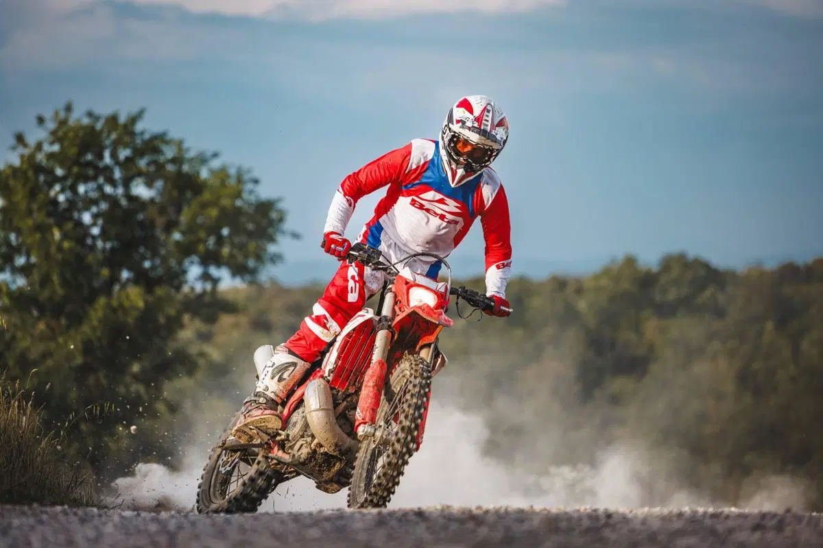 Betamotor RR X-PRO 300 2T Enduro (2025) (8)