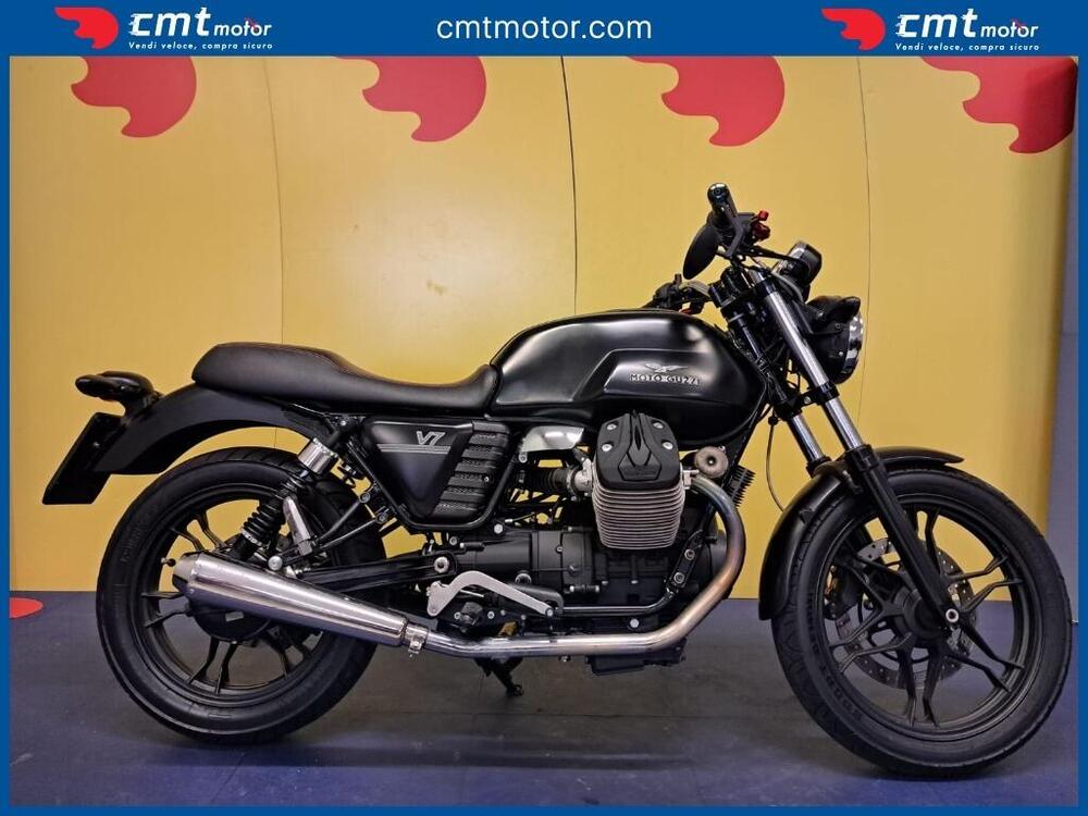 Moto Guzzi V7 Stone (2012 - 15)