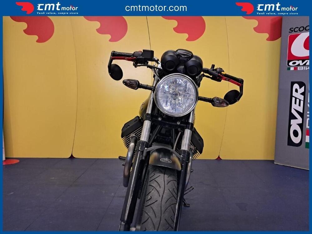 Moto Guzzi V7 Stone (2012 - 15) (3)