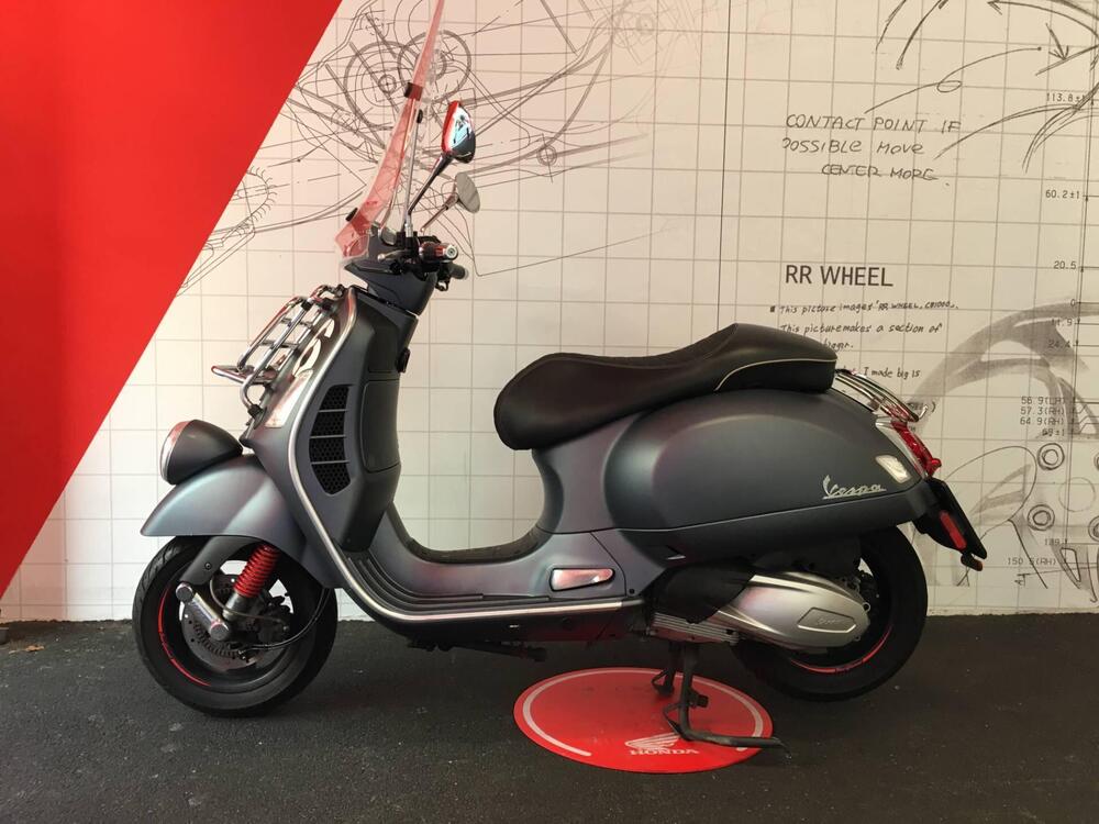 Vespa Sei Giorni 300 Hpe (2021 - 22) (2)