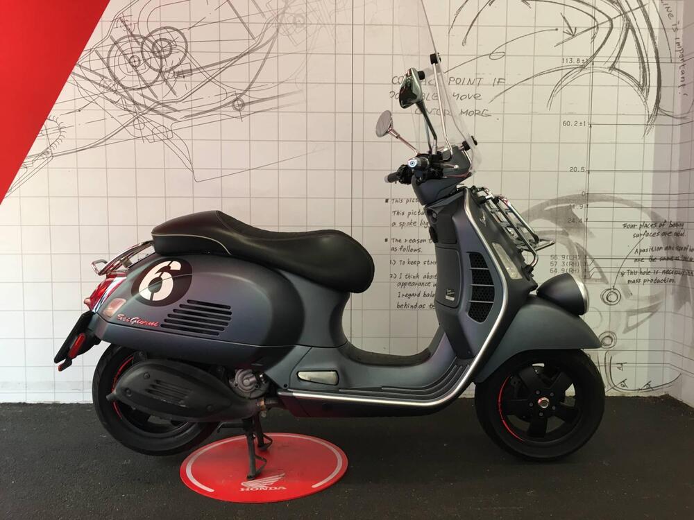 Vespa Sei Giorni 300 Hpe (2021 - 22)