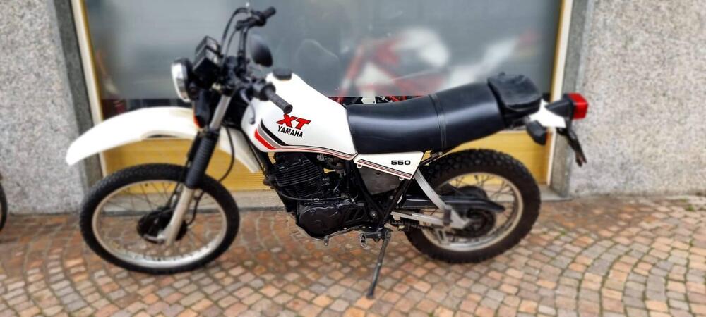 Yamaha XT 550