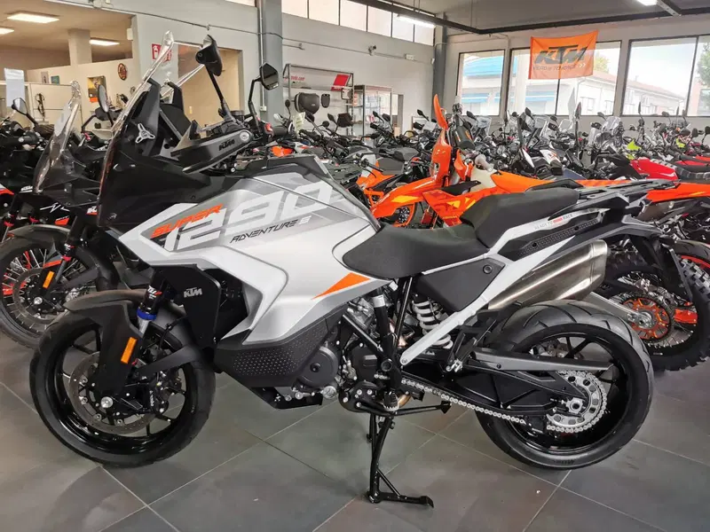 KTM 1290 Super Adventure S (2022 - 25)