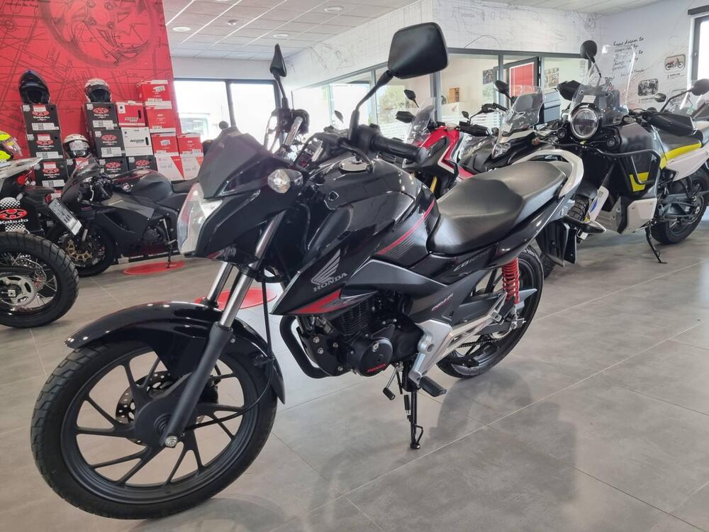 Honda CB 125 F (2021 - 24) (3)