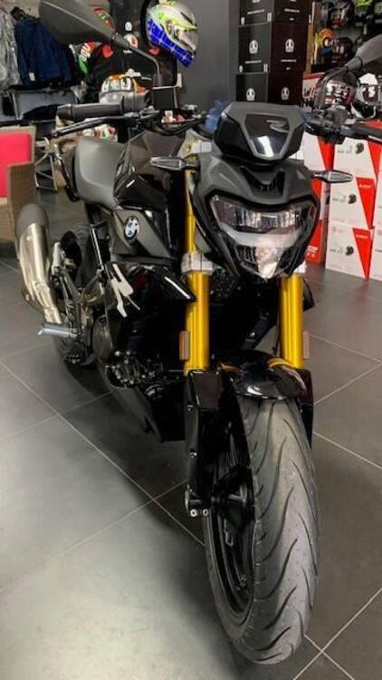 Bmw G 310 R (2021 - 25) (3)