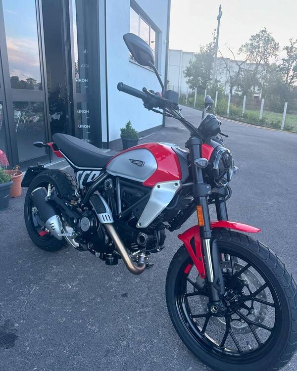 Ducati Scrambler 800 Icon (2023 - 24)