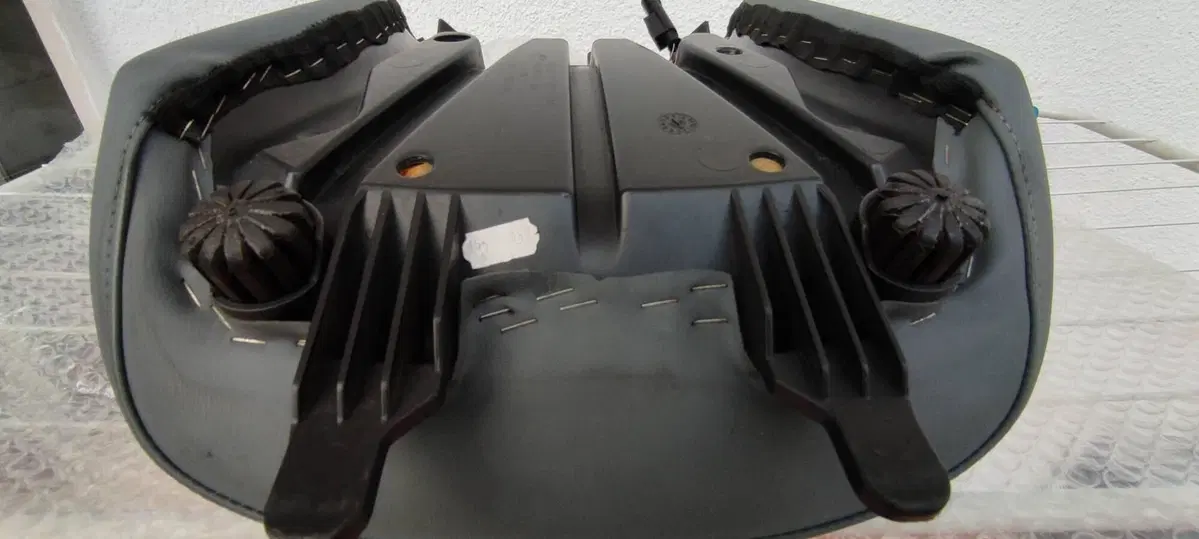 SELLA RIBASSATA RISCALDATA BMW RT 1200 ORIGINALE (4)