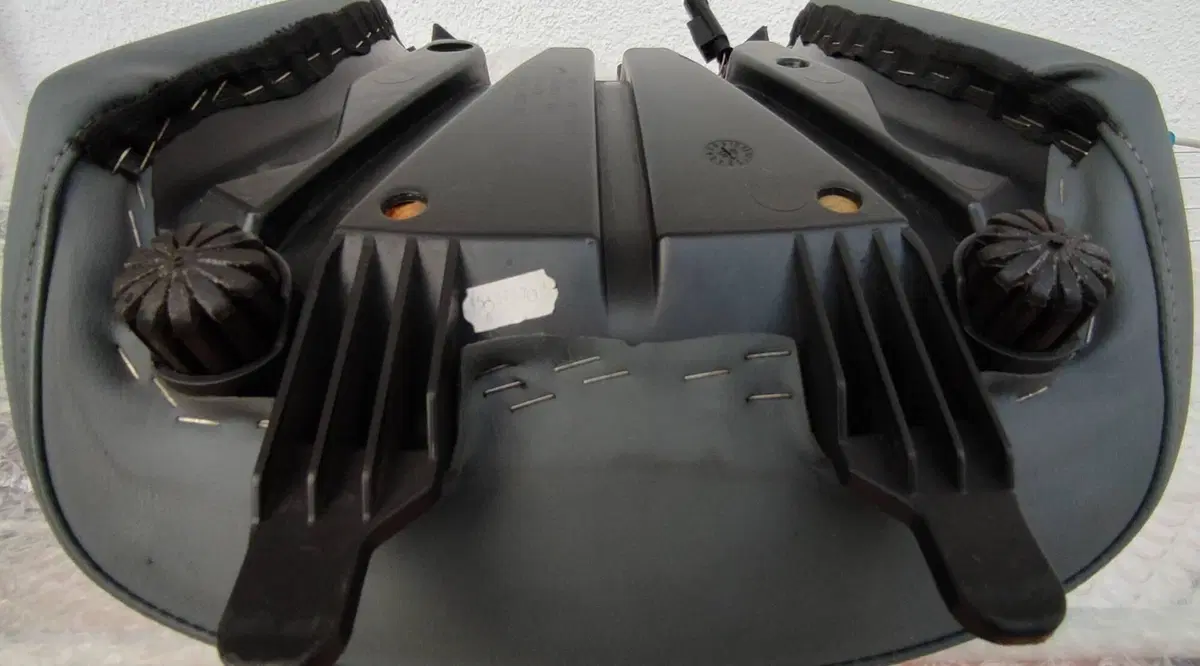 SELLA RIBASSATA RISCALDATA BMW RT 1200 ORIGINALE (5)