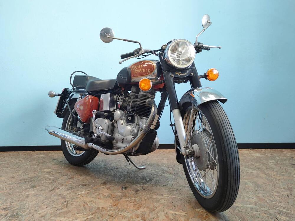 Royal Enfield Bullet 350 CL (2)