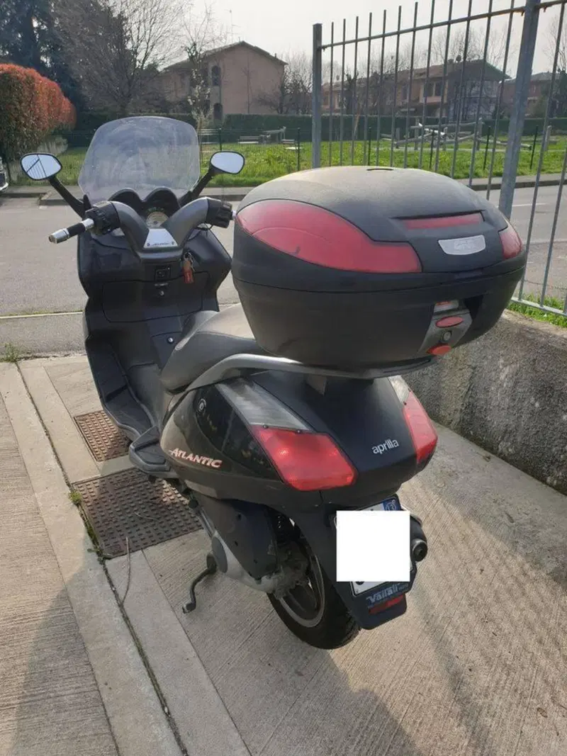 Aprilia Atlantic 300 (2010 - 14) (4)