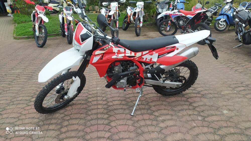 Swm RS 125 R (2017 - 20) (2)