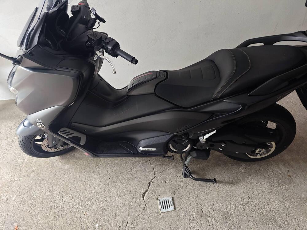 Yamaha T-Max 560 (2020 - 21) (4)