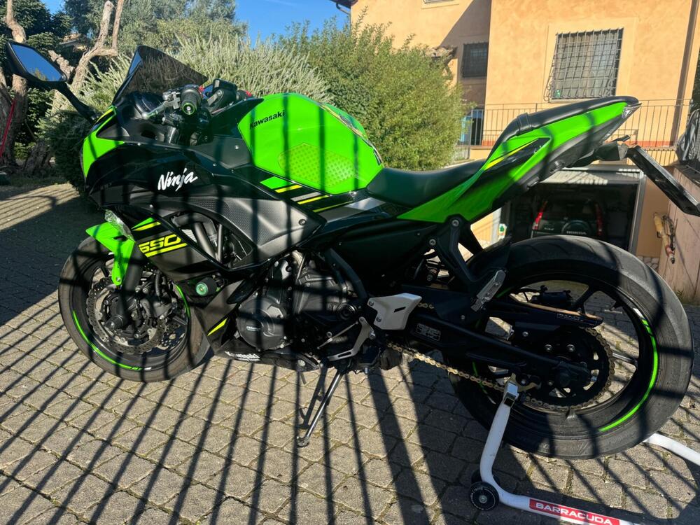 Kawasaki Ninja 650 KRT Edition (2017 - 19) (5)