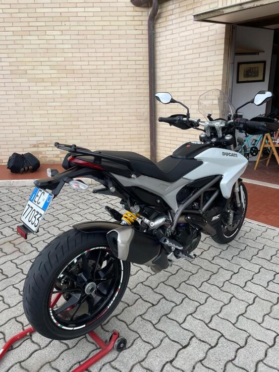 Ducati Hyperstrada 821 (2013 - 15) (4)