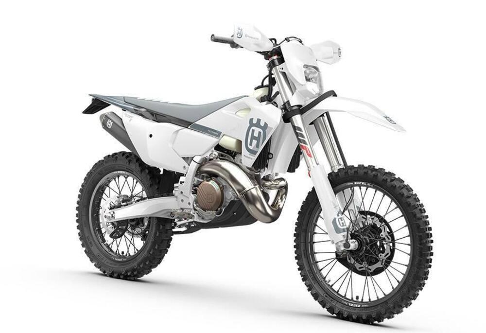 Husqvarna TE 300 Pro (2025) (2)