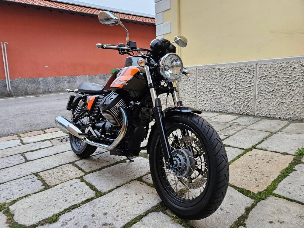 Moto Guzzi V7 Special (2012 - 14) (4)