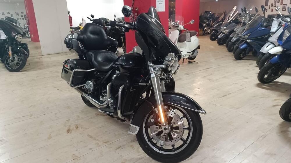 Harley-Davidson 1690 Electra Glide Ultra Limited (2010 - 13) - FLHTK (4)