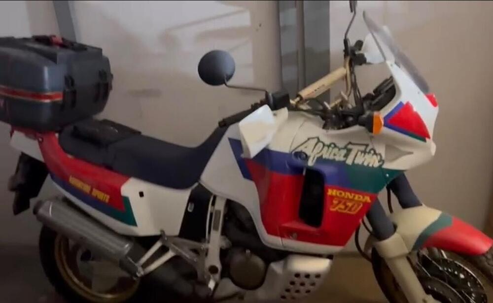 Honda Africa Twin (2)