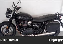 Triumph Street Twin 900 (2021 - 22) usata